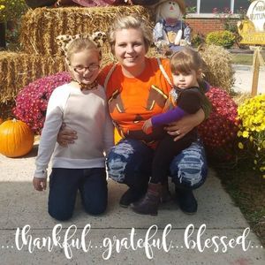 Meet your Posher, Lacey